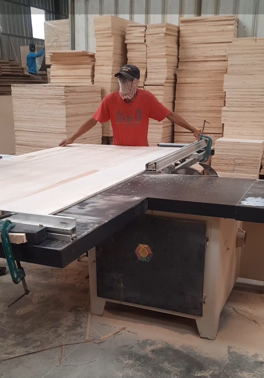 Pembuatan Pallet Kayu Ekspor: Proses dan Standar ISPM 15